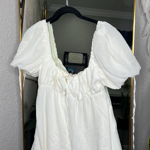 HOUSE OF CB 'Princess' Ivory Georgette Mini Dress NWOT - Picture 7 of 9